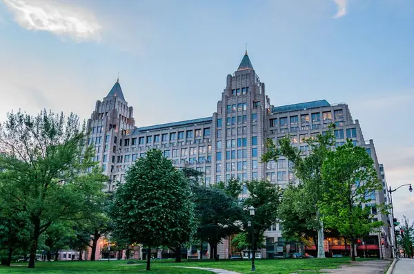 Franklin Meydanı yakınlarındaki Tarihi Bina, Washington DC Bir Bahar Akşamı