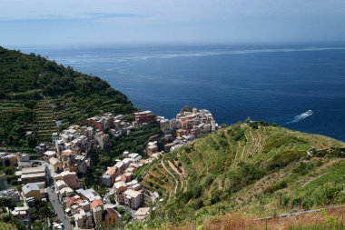 Cinque Terre bölgesindeki ünlü köylerden biri.