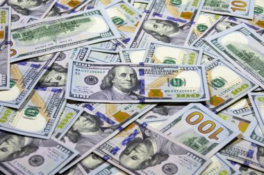 100 dolarlık banknotların kapanışı için. Amerikan ulusal para birimi. Amerikan doları geçmişi. Bankacılık ve finansal konsept