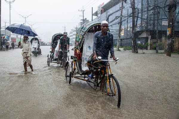 August 2023 Chittagong Bangladesh Rickshaws Vans Car Cycle Push Waist — Stock Photo, Image