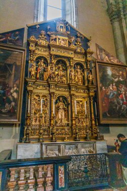 Como, İtalya - Eylül 2024: Como şehir tarihi merkezi