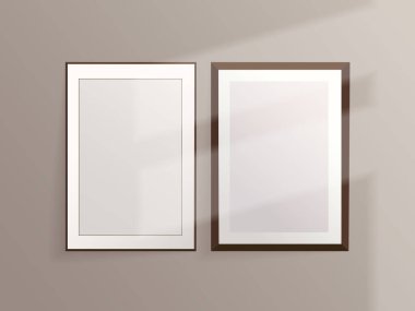 Duvarda iki çerçeve kalıbı var. Vektör tasarım için yer ayarlar. EPS 10.