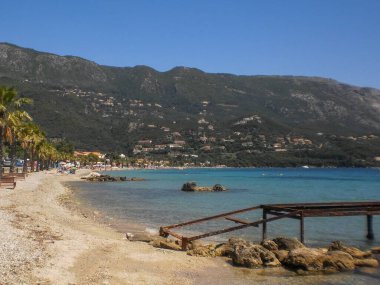 Kerkyra manzarası, Korfu adası Dassia, Yunanistan.