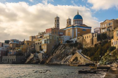 Yunanistan 'daki Syros Adası çok güzel bir yaz mevsimi - Syros Adası, Yunanistan, 08-16-2020