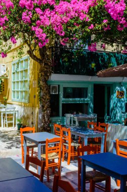 Yunanistan 'daki Syros Adası çok güzel bir yaz mevsimi - Syros Adası, Yunanistan, 08-16-2020