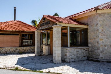 Korinthos şehri Yunanistan 'da yer almaktadır. Yıl boyunca tatil için çok güzel bir şehir, mükemmel bir iklimi var, Korinthos şehri, Yunanistan, 08-15-2019