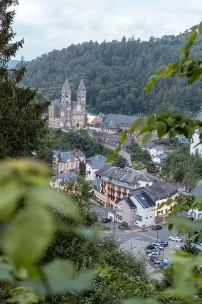 Eski şehrin güzel manzarası, Clervaux, Lüksemburg