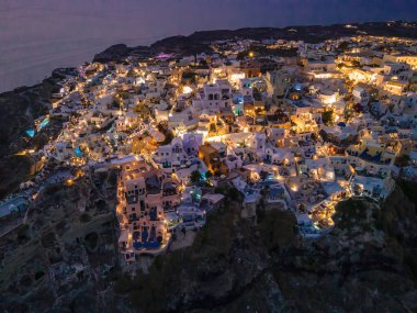 Eski Santorini şehrinin havadan görünüşü, Yunanistan.
