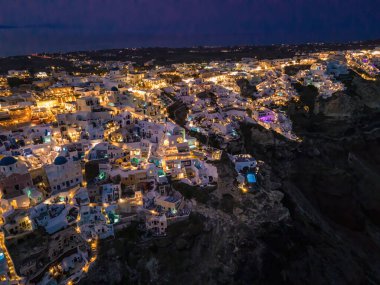Eski Santorini şehrinin havadan görünüşü, Yunanistan.