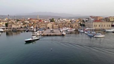 Yunanistan, Hanya 'nın Resim Limanı