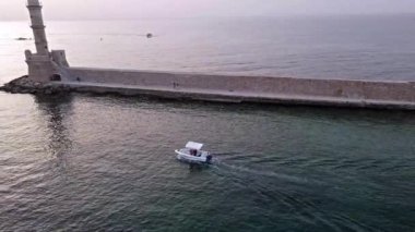 Yunanistan, Hanya 'nın Resim Limanı