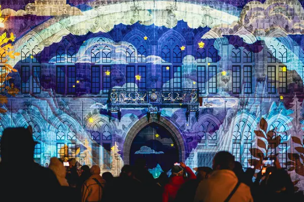 Mons, Belçika 'da Işık Festivali (Mons en Lumieres).