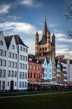 7 Mart 2025. Köln, Almanya 'da Kuzey Ren-Vestfalya eyaletinde yer alan bir şehirdir. Yüksek kalite fotoğraf