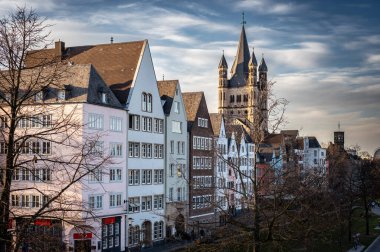 7 Mart 2025. Köln, Almanya 'da Kuzey Ren-Vestfalya eyaletinde yer alan bir şehirdir. Yüksek kalite fotoğraf