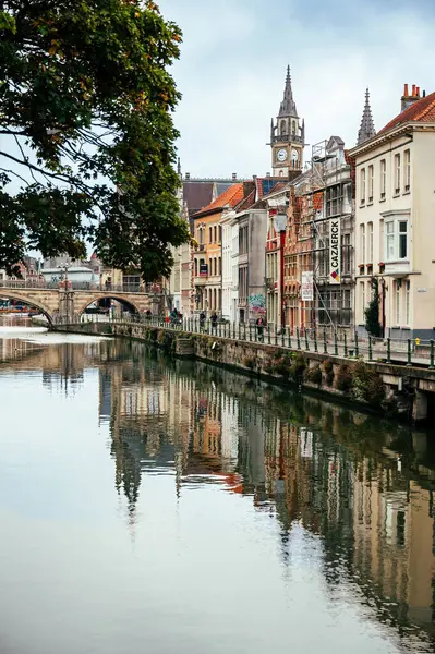 Gent, Belçika - 3 Ekim 2025 Gent 'in Tarihi Merkezi' nde Sonbahar Günü