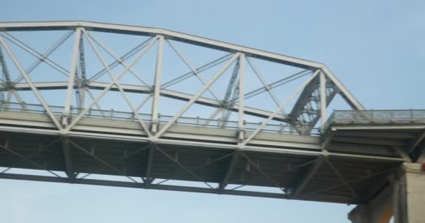 Pedestrian Bridge Leading Downtown Nashville Cumberland River — 비디오