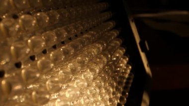 Küçük LED içerik oluşturma ışığı açılıyor