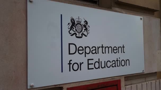 London 2023 Name Sign Entrance Government Department Education Offices Situated — Stock videók
