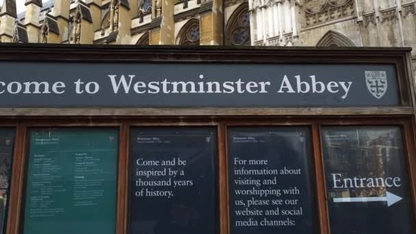 London 2023 Sign Welcoming Visitor Westminster Abbey — 비디오