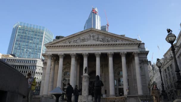 Στο Λονδίνο 2023 Λήξη Του Κτιρίου Του Βασιλικού Χρηματιστηρίου Στο — Αρχείο Βίντεο
