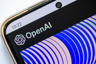 Londra mı? Birleşik Krallık-03.01.2023. ChatGPT 'yi geliştiren OpenAI teknoloji şirketinin logosu ve adı..