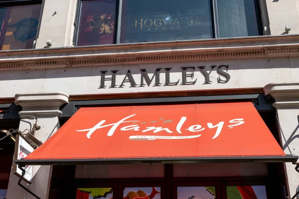 Londres Reino Unido 2023 Mundialmente Famosa Juguetería Hamleys Regent Street — Foto de Stock