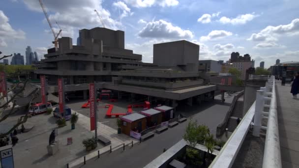 Londres 2023 Una Vista General Exterior Del Teatro Nacional Southbank — Vídeo de stock