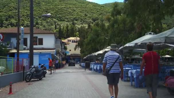 Lefkada Griechenland 2023 Ein Fahrurlaub Entlang Der Touristischen Strandpromenade Mit — Stockvideo