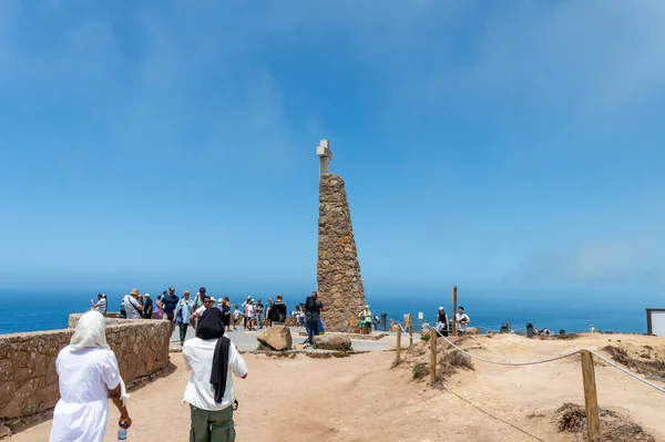 Cabo Roca Portugal 2023 Visitante Turistas Monumento Que Marca Punto — Foto de Stock