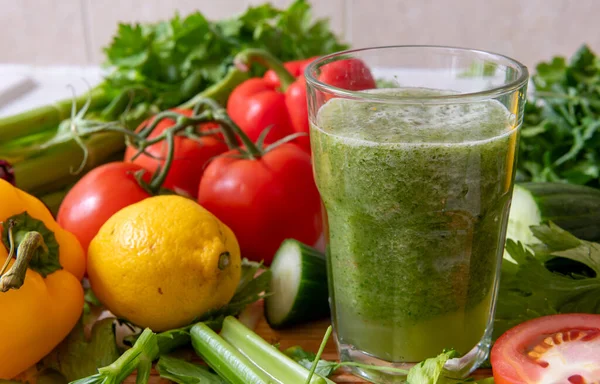 Glass Smoothie Made Blend Healthy Raw Vegetables Healthy Lifestyle Living — Stock Photo, Image