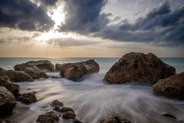 Kavalikefta Sahili, Kalamitsi Köyü, Lefkada, Yunanistan.