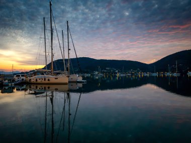 Geni Körfezi 'nde şafak vakti. Lefkada. Yunanistan.