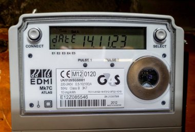 Londra mı? UK- 11.14.2023. Bir dijital akıllı elektrik sayacı.
