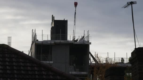 Londýn 2023 Časová Prodleva Stavebních Dělníků Kteří Budují Výškovou Budovu — Stock video