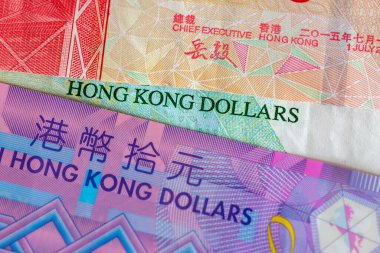Hong Kong Öz İdare Bölgesi 'nin banknotlarında Hong Kong Doları yazıyor..