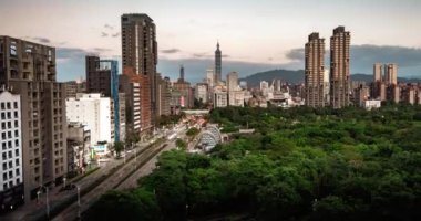Motionlapse of central park from day to night in Taipei, Taiwan