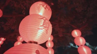 Kutlama için Çin kağıt fenerleri. 