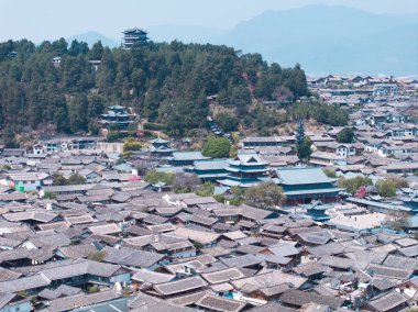 Geleneksel binalarla dolu tarihi Dali Eski Kasabası  