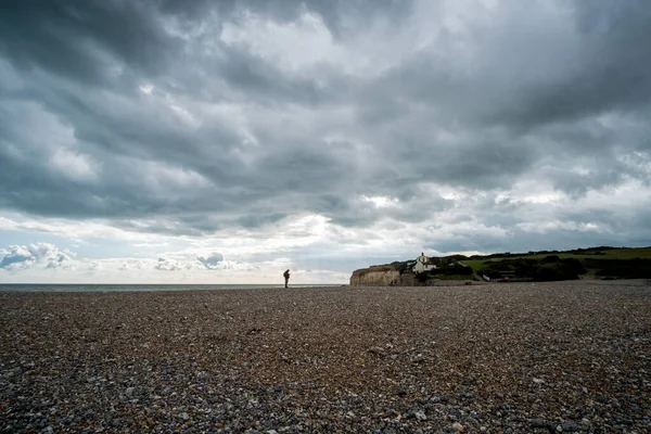 Uomo Con Una Splendida Vista Panoramica Nell East Sussex Tra — Foto Stock