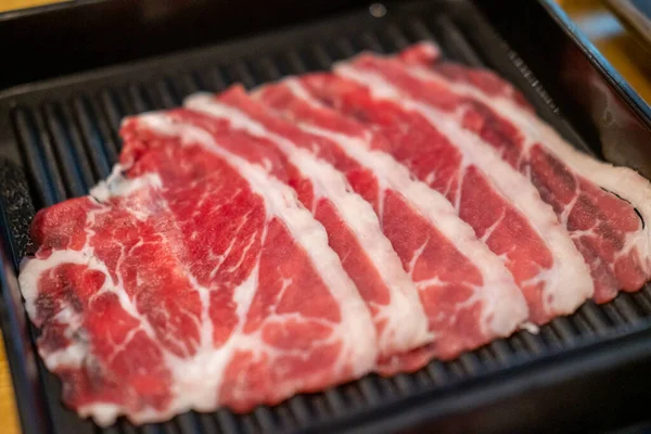 Close Carne Crua Fatiada Pronto Para Ser Cozido Por Panela — Fotografia de Stock