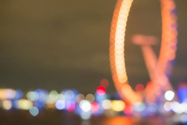 Dönme dolabın bulanık görüntüsü, Bokeh arkaplanı