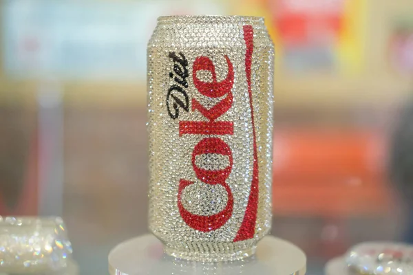 Bangkok Tailandia Marzo 2019 Lata Coca Cola Dietética Para Decoración —  Fotos de Stock