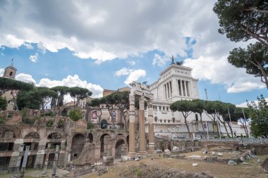 Roma, İtalya. 16 Mayıs 2017: Santi Luca e Martina, Roma, İtalya 'da bir kilise. Roma Forumu 'nun yakınında yer alıyor..