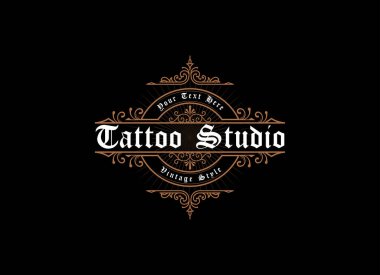 Vintage çerçeve logosu. Antika etiket. Dövme stüdyosu, berber dükkanı, viski etiketi, şarap, bira, bira, bira, kuaför, dükkan, tabela için uygun.