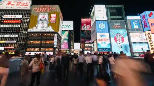 Ósaka Japonsko 2023 Časová Osa Japonců Přeplněná Turistická Procházka Noční — Stock video