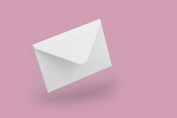 Mockup Envelope Branco Modelo Branco Levitação Whis Sombra Fundo Rosa — Fotografia de Stock