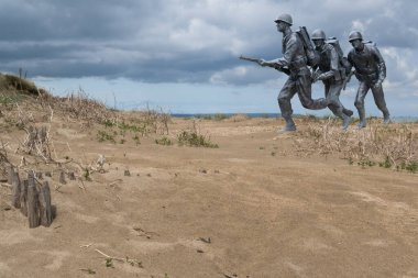 Normandy France D-Day askerleri 2. Dünya Savaşı 'nda Utah Plajı' nda fotoğraf montajı yapıyor. Gaziler Günü hatırası. Yüksek kaliteli fotomontaj