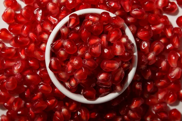 Close One Organic Red Pomegranate Punica Granatum Red Podsseed White — Stock Photo, Image