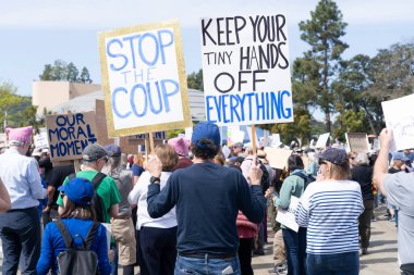 San Rafael California 'daki Marin Center' da Bölünmez Protesto 