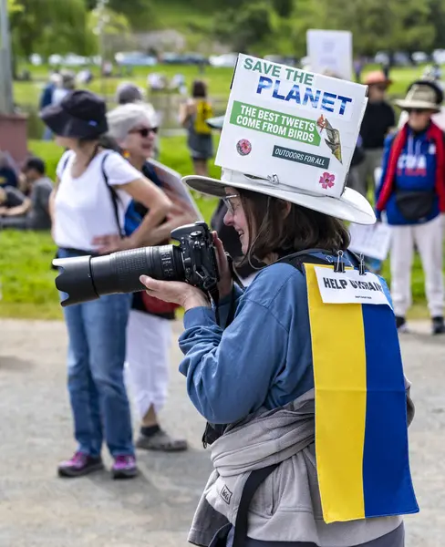 San Rafael California 'daki Marin Center' da Bölünmez Protesto 